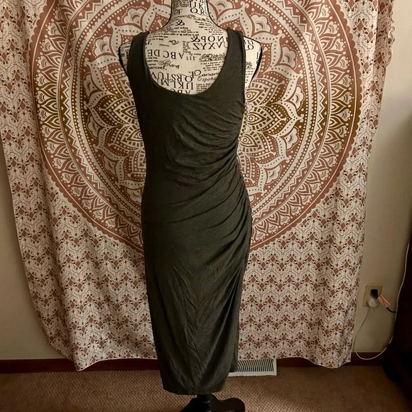 Allison Joy Olive Green Sleeveless Stretch Midi Dress Size S - Picture 2 of 4